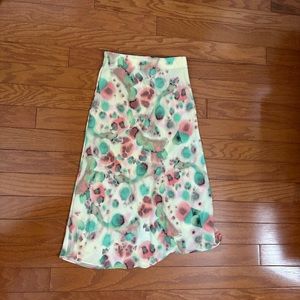 aritzia Wilfred free flowy summer spring skirt in size 2